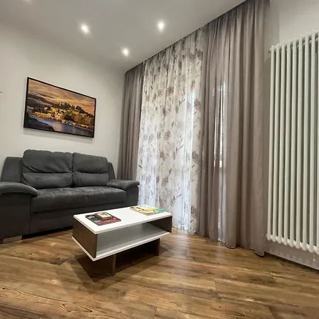 Konukevi La Spiana 3*